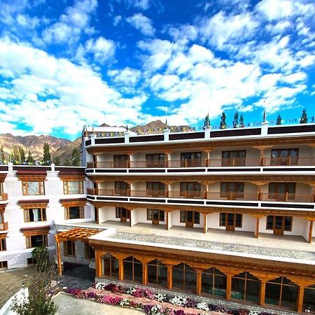 Hotel The Grand Khasdan Leh Ngoại thất bức ảnh