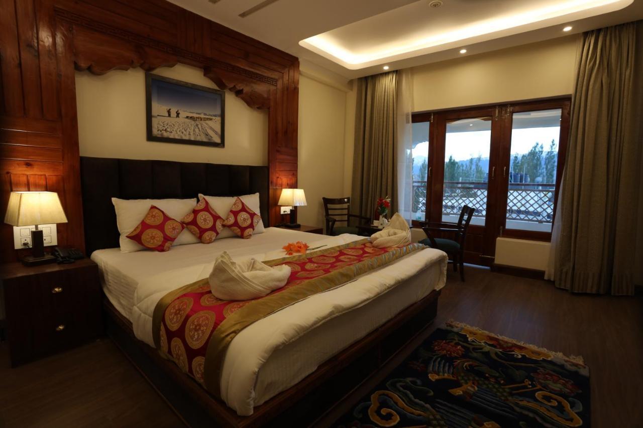 Hotel The Grand Khasdan Leh Ngoại thất bức ảnh