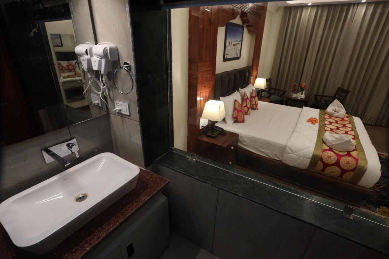 Hotel The Grand Khasdan Leh Ngoại thất bức ảnh
